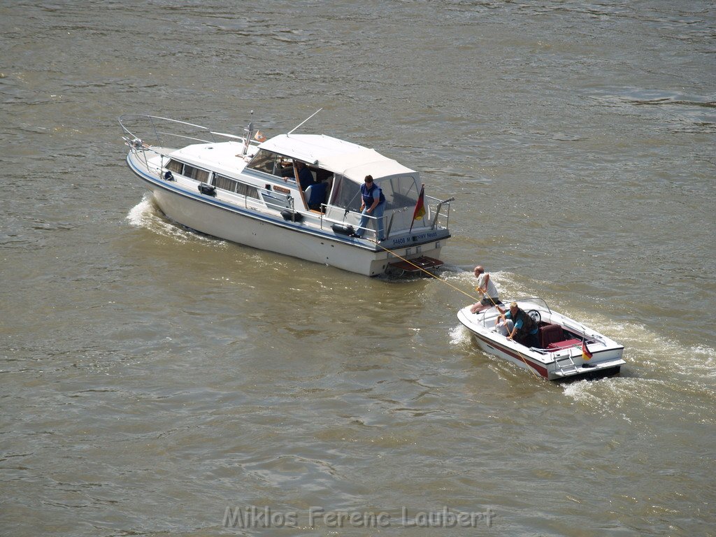 Sportboot Motorschaden P09.JPG